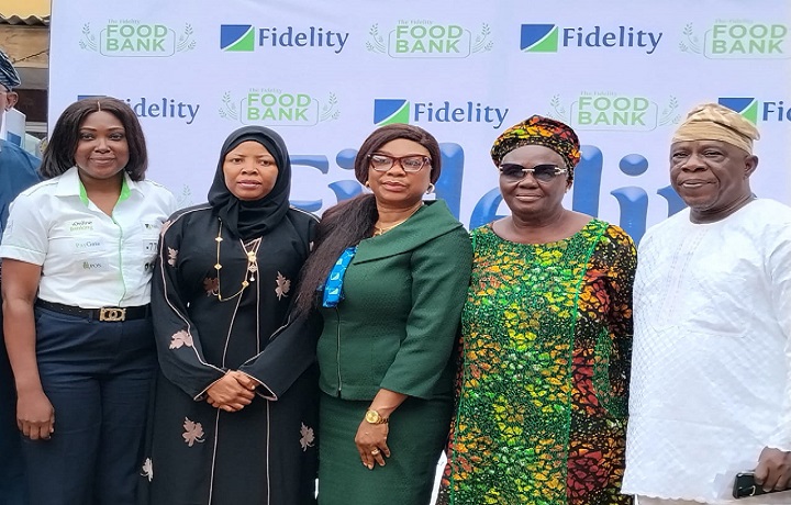 Fidelity Bank Extends Food Bank Initiative To Thousands In Surulere, Lagos Fidelity Bank