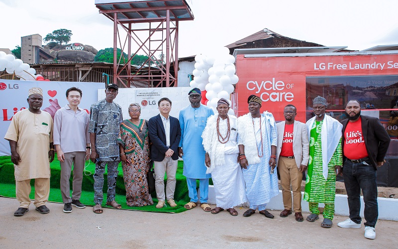 LG Electronics Puts Community First With Free Solar-Powered Water And Laundry Facilities In Abeokuta 2 LG ABEOKUTA 3