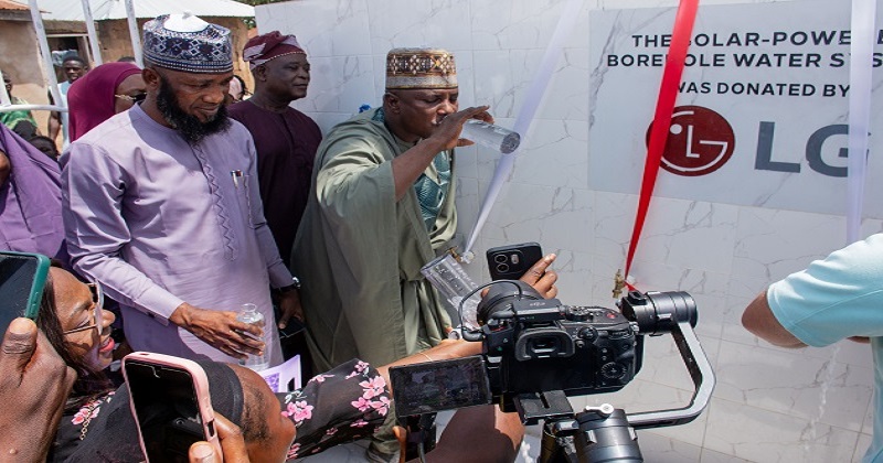 LG Electronics Unveils Solar Borehole, Free Community Services In Ilorin Community 1 LG ILORIN 2